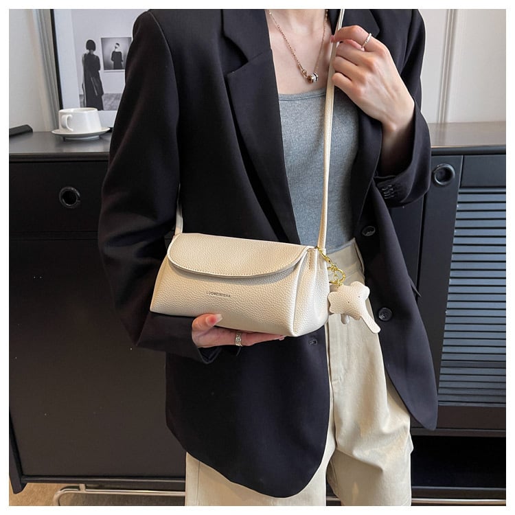 Bolso retro elegante y hecho a mano para un look sofisticado